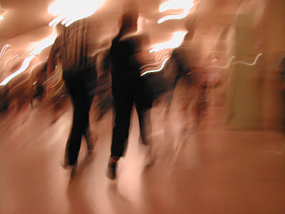 Blurry ppl walking